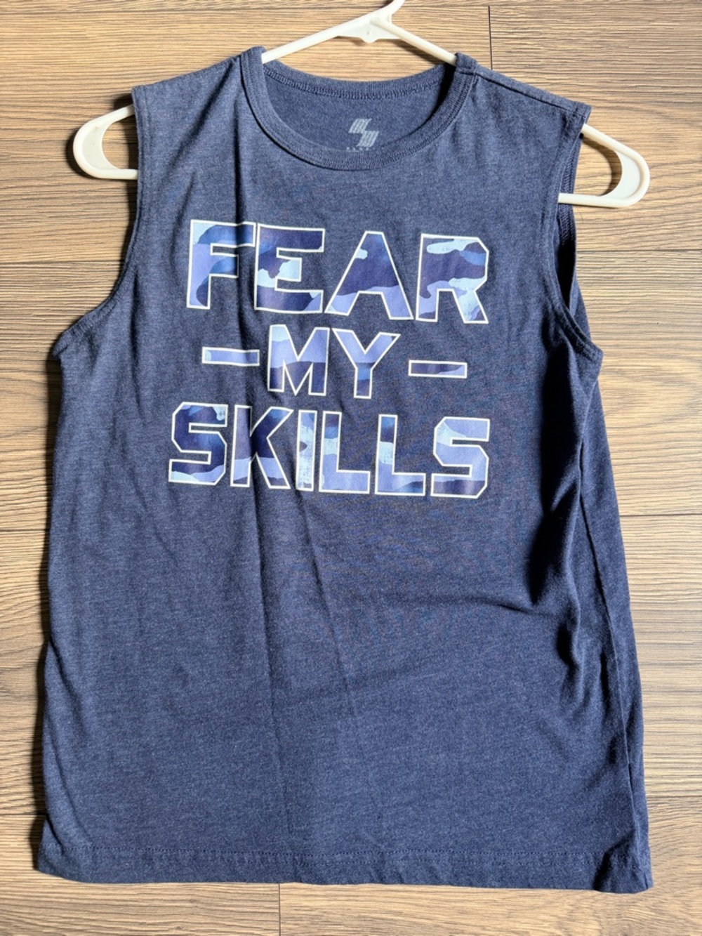Lot of 3 boys shirts - Picture 5 of 10